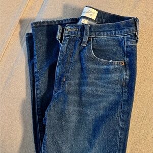 Universal Threads High-Rise 90s Straight Jeans